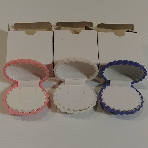 NEW 3 Pcs. Velvet Seashell Jewelry Boxes - Picture 2 of 4